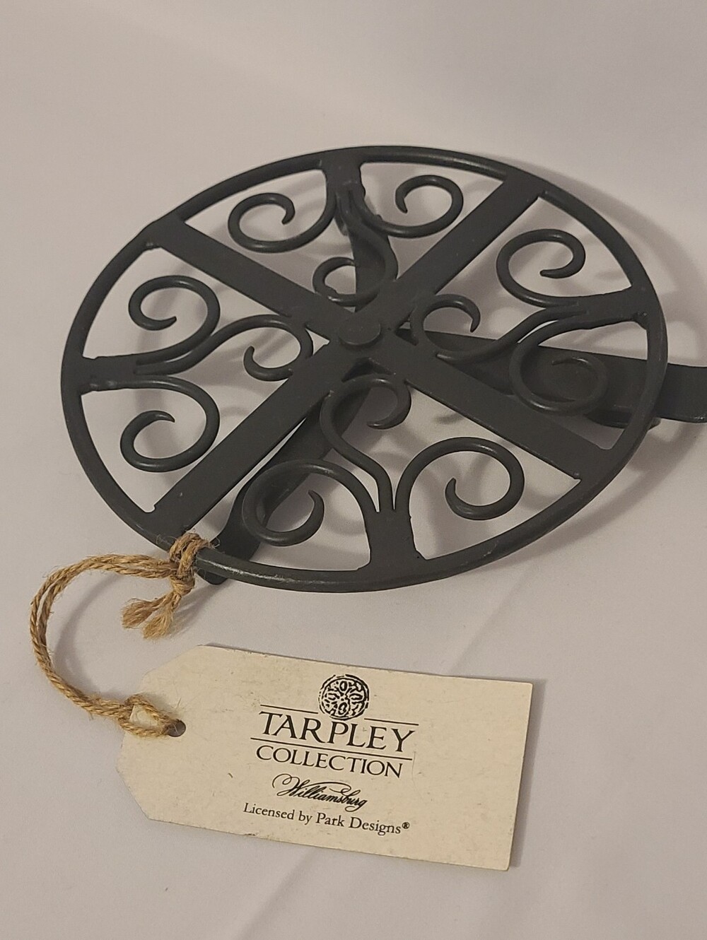 Rotating Trivet Tarpley Collection - Picture 4 of 9